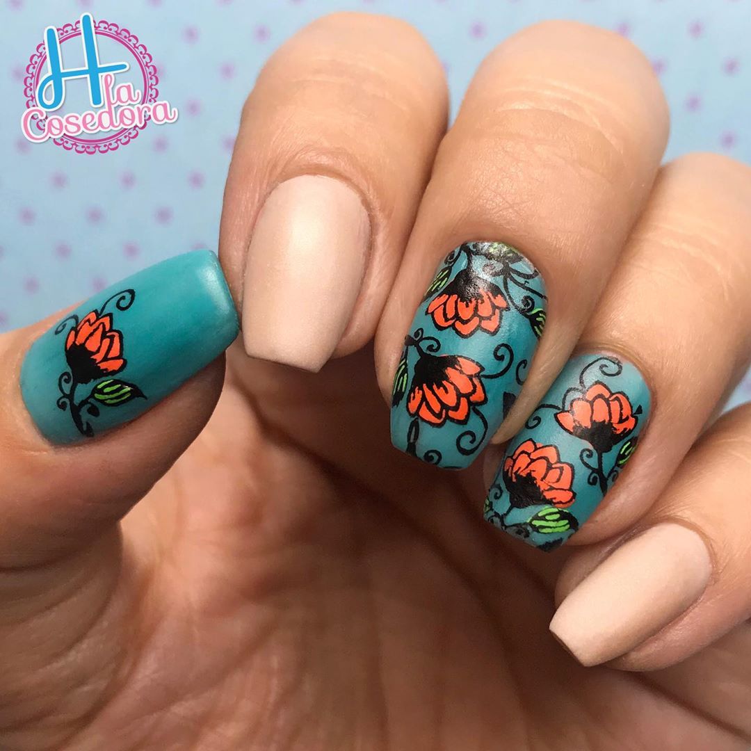 Mujeres Empoderadas - hlacosedora - Placa Stamping - Esmalte Stamping - Kit Stamping